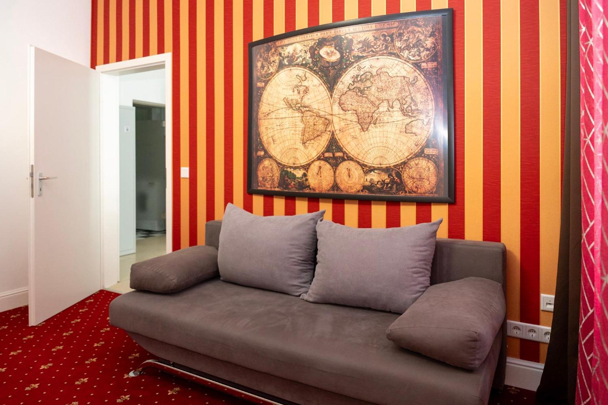 Sunny Side - Apartment By Comfort Housing ฟัลเคนซี ภายนอก รูปภาพ
